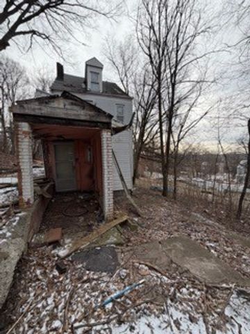 413 Fannell St, Garfield, PA 15224