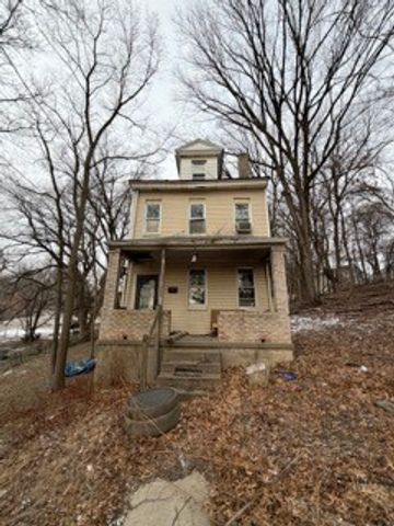 413 Fannell St, Garfield, PA 15224