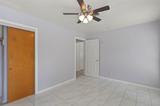 711 Hilltop Drive, Irving, TX 75060