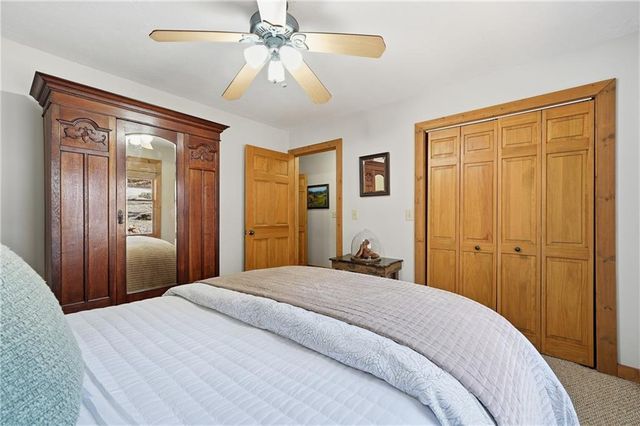 1449 Cherokee Lane, Mccaysville, GA 30555