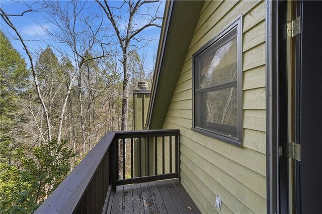 1449 Cherokee Lane, Mccaysville, GA 30555
