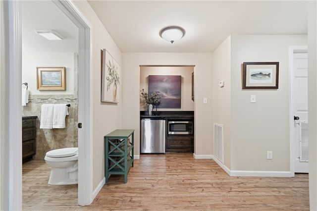 1449 Cherokee Lane, Mccaysville, GA 30555