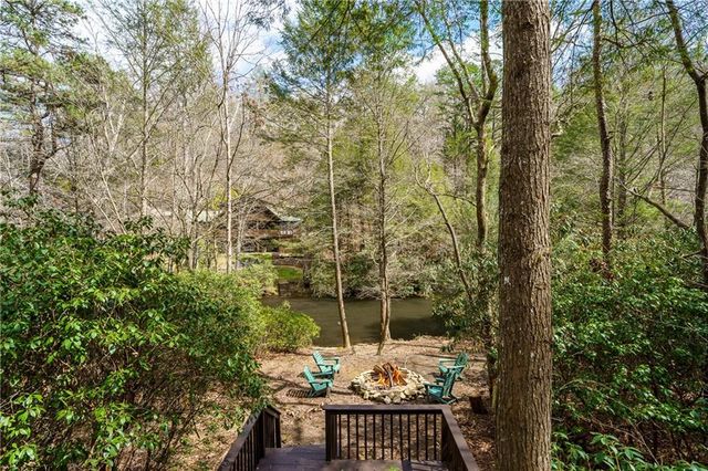 1449 Cherokee Lane, Mccaysville, GA 30555