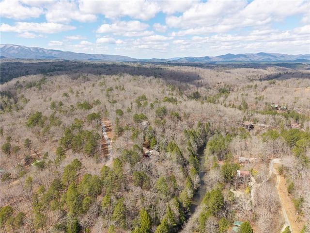 1449 Cherokee Lane, Mccaysville, GA 30555