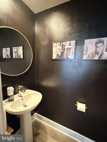 11716 EMILY DICKINSON PL, White Plains, MD 20695