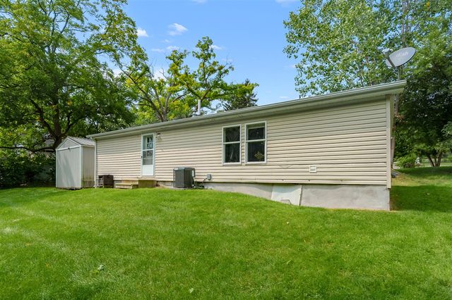 2002 Mt Olivet Road, Kalamazoo, MI 49004