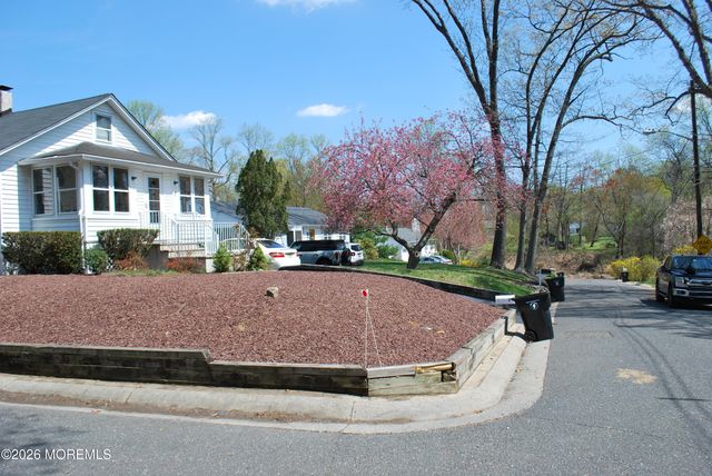 7 Houston Street, Red Bank, NJ 07701