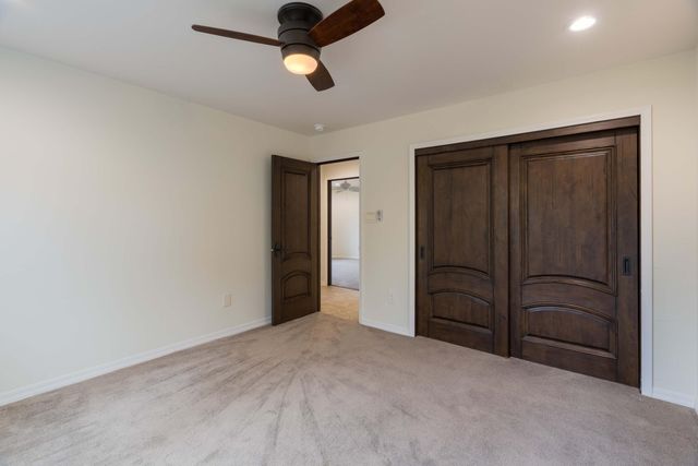 1446 Honeysuckle Drive NE, Albuquerque, NM 87122