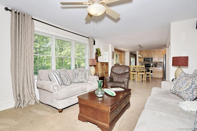 245 W Central Avenue, Pearl River, NY 10965