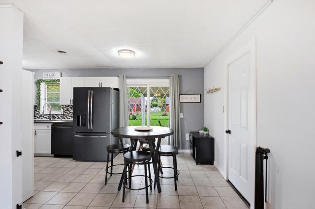 854 Fitchland Drive 854 Fitchland Drive, Vandalia, OH 45377