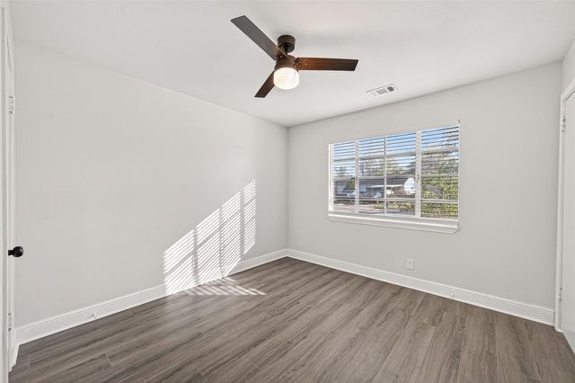 4729 Paradise Lane, Houston, TX 77048