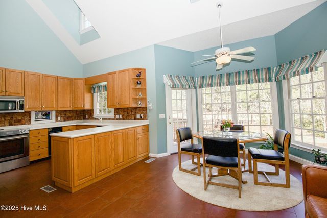 12 Lochdon Court, Pinehurst, NC 28374