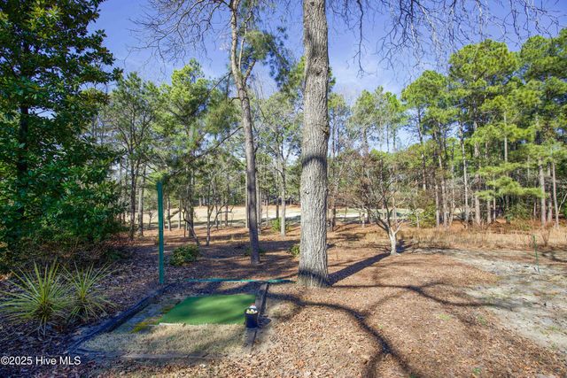 12 Lochdon Court, Pinehurst, NC 28374