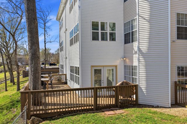 77 Anglers Pointe 1, Branson, MO 65616