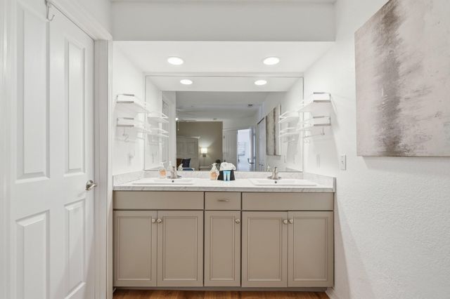 77 Anglers Pointe 1, Branson, MO 65616