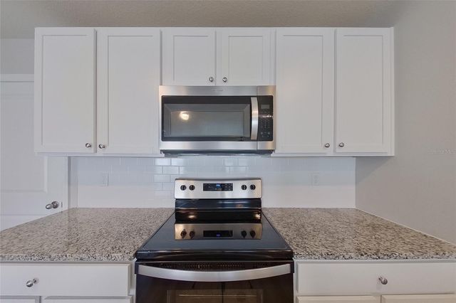 8597 SW 44TH COURT, Ocala, FL 34476