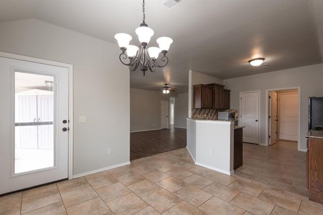 14358 Redvine Road, Choctaw, OK 73020