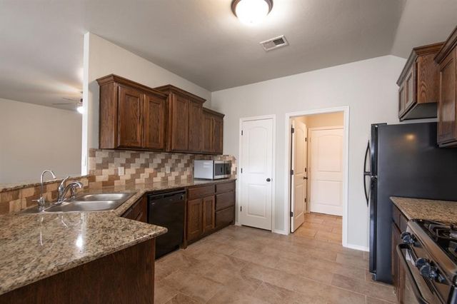 14358 Redvine Road, Choctaw, OK 73020