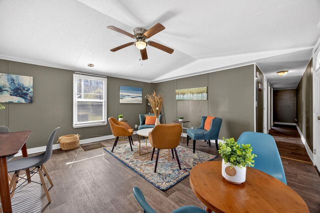 1445 Hidden Oaks Drive, Wedgefield, SC 29168