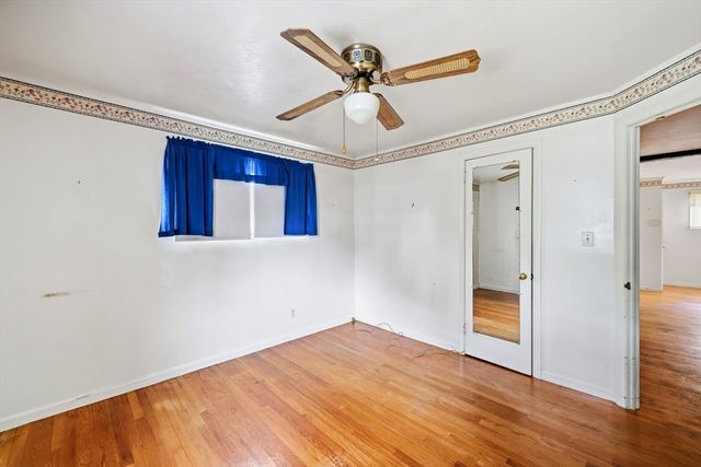 23 Steuben St, Springfield, MA 01151