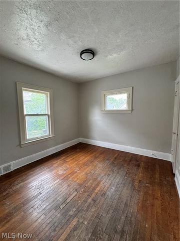 3455 E 142nd Street, Cleveland, OH 44120