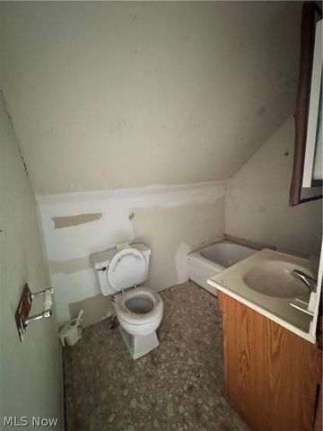 3455 E 142nd Street, Cleveland, OH 44120