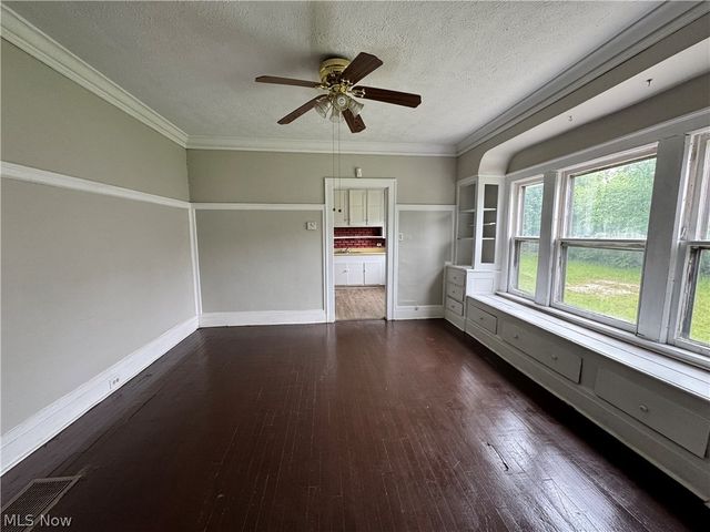 3455 E 142nd Street, Cleveland, OH 44120