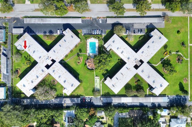 333 LAKE HOWARD DRIVE NW 113D, Winter Haven, FL 33880