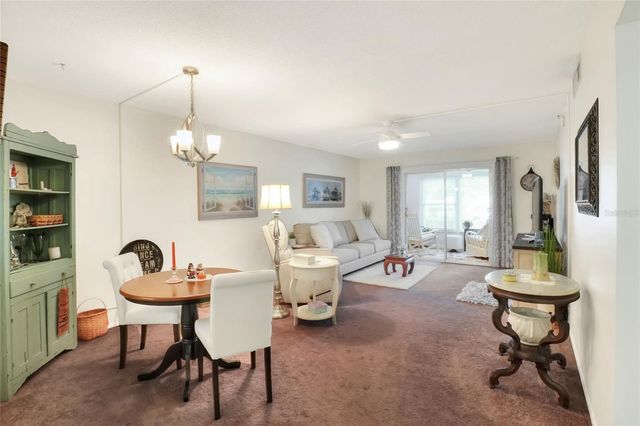 333 LAKE HOWARD DRIVE NW 113D, Winter Haven, FL 33880