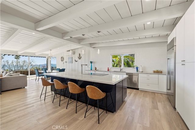 186 N Kalorama, Ventura, CA 93001