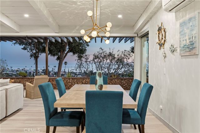 186 N Kalorama, Ventura, CA 93001