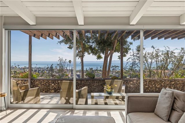 186 N Kalorama, Ventura, CA 93001