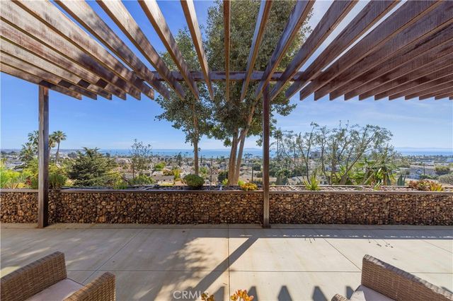 186 N Kalorama, Ventura, CA 93001