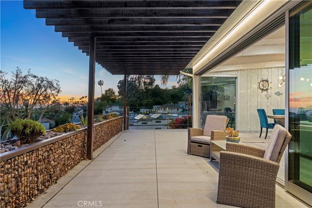 186 N Kalorama, Ventura, CA 93001