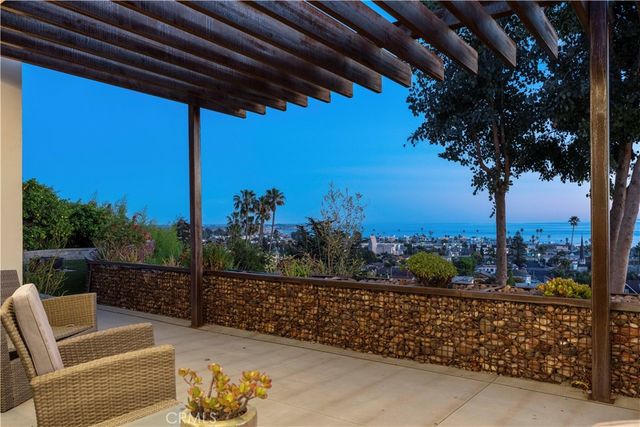 186 N Kalorama, Ventura, CA 93001