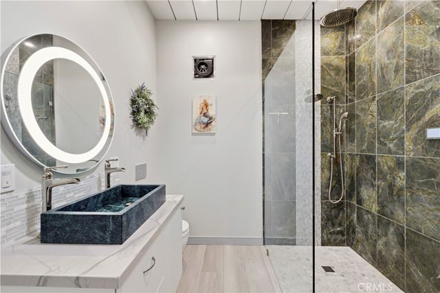 186 N Kalorama, Ventura, CA 93001