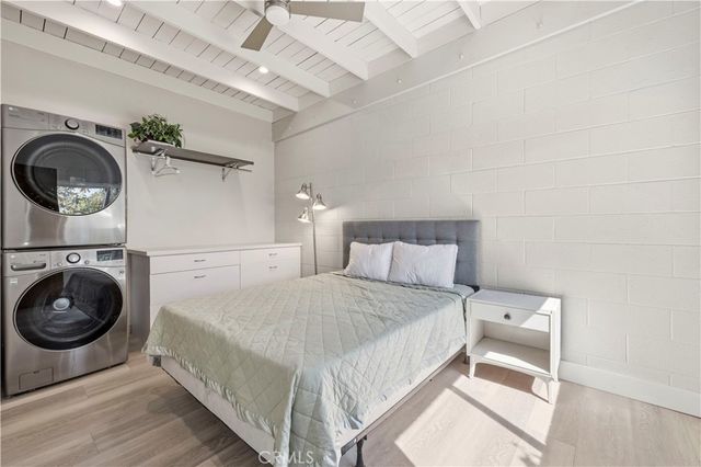 186 N Kalorama, Ventura, CA 93001