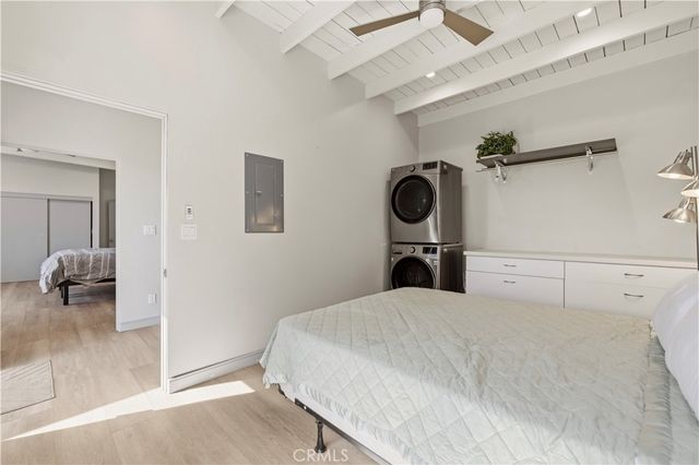 186 N Kalorama, Ventura, CA 93001