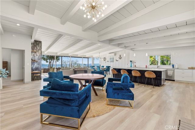 186 N Kalorama, Ventura, CA 93001