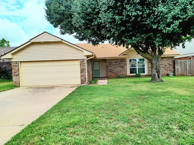 724 Westridge Court, Yukon, OK 73099