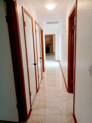 724 Westridge Court, Yukon, OK 73099