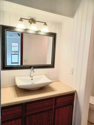 724 Westridge Court, Yukon, OK 73099