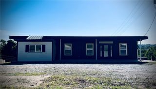 1172 N Gaskill Street, Huntsville, AR 72740