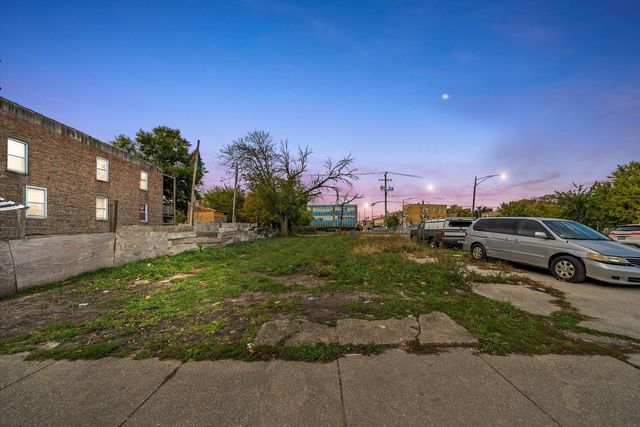 1606 S Drake Avenue, Chicago, IL 60623