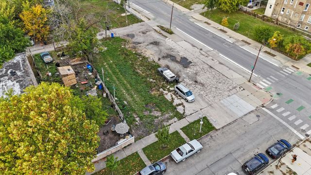 1606 S Drake Avenue, Chicago, IL 60623