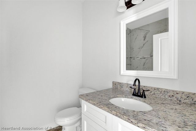 301 Oak Knolls Circle, Sebring, FL 33876