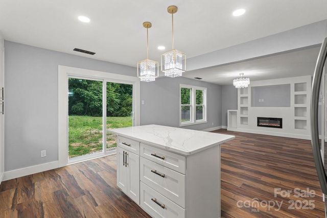 3124 Pikes Peak Drive, Gastonia, NC 28052