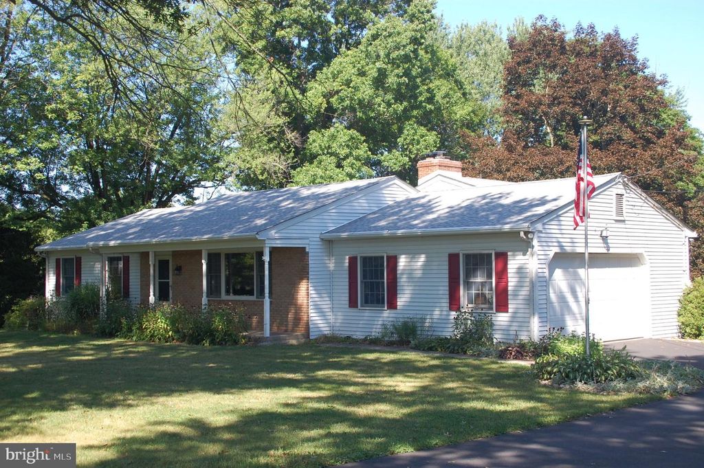 883 KULP RD, HARLEYSVILLE, PA 19438 — photo 2
