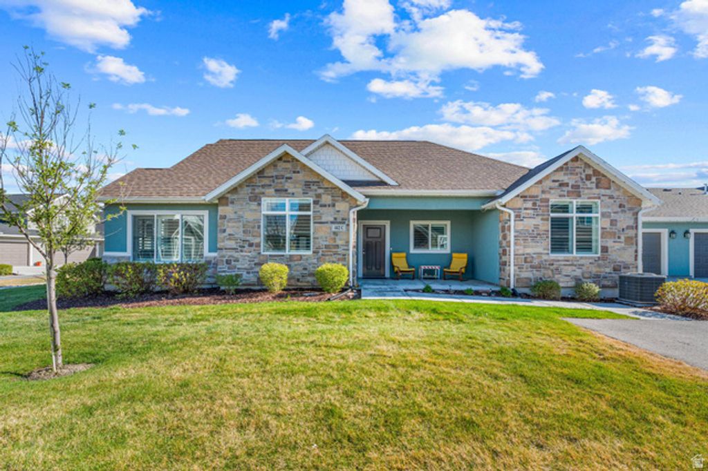 Image 1 of property listing at 442 N PINTAIL LN #C, Vineyard, UT 84059