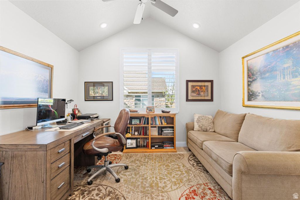 Image 12 of property listing at 442 N PINTAIL LN #C, Vineyard, UT 84059